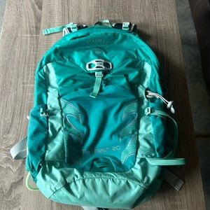 Osprey Tempest 20L day hiking backpack